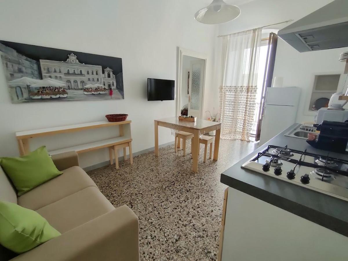 Terrazza Alma Bianca Apartment ออสตูนี ภายนอก รูปภาพ